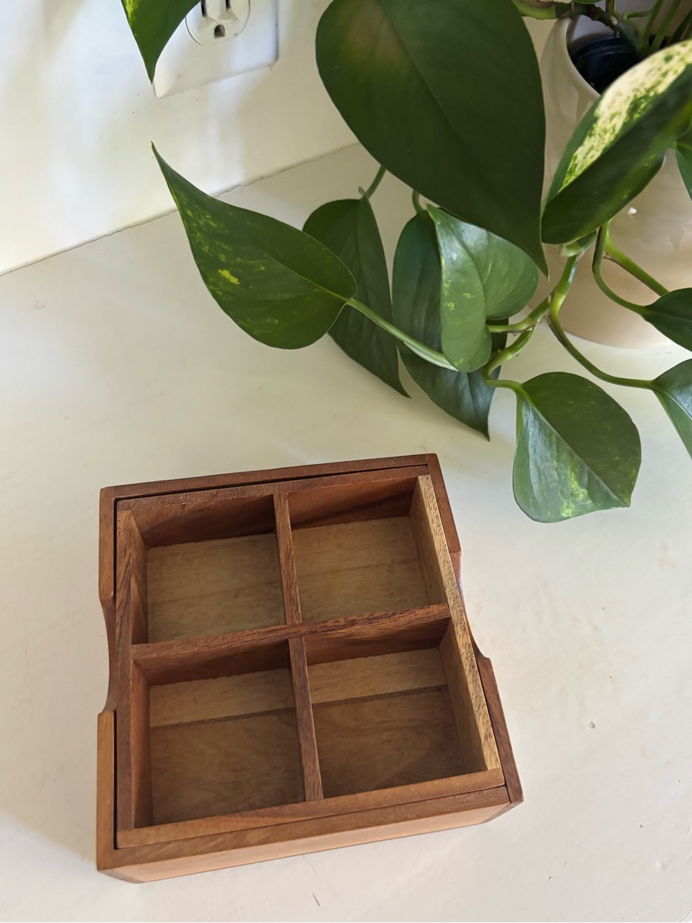 Vintage Wooden 4-Compartment Trinket Box - Natural Brown